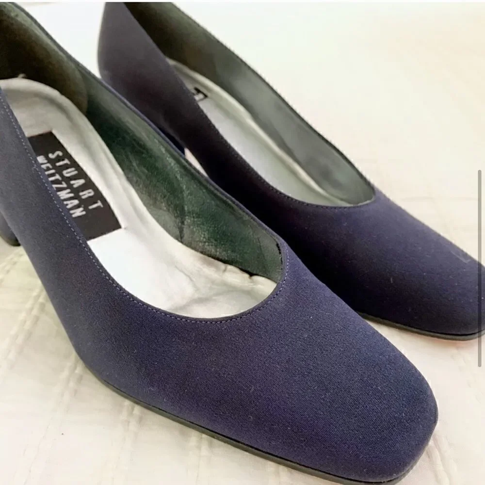 Vintage STUART WEITZMAN navy blue fabric heels